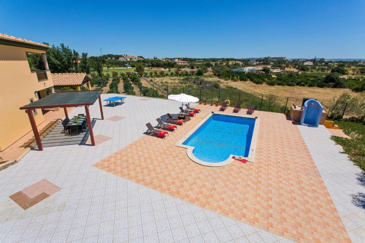 Villa Nincha - Heated Pool - Free Wi-Fi - Air Con Albufeira Exterior foto
